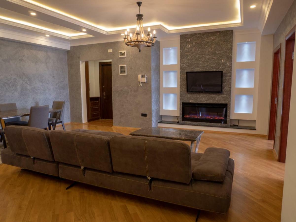 Boulevard Side Apartments Баку Екстериор снимка