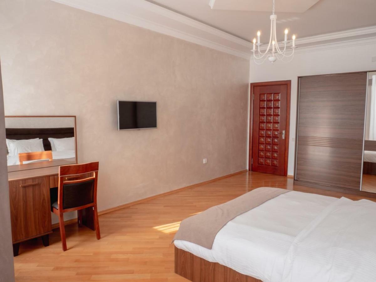 Boulevard Side Apartments Баку Екстериор снимка